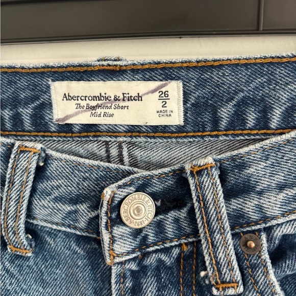 Abercrombie & Fitch Blue Jean Shorts Distressed Cut-Off - Picture 4 of 4